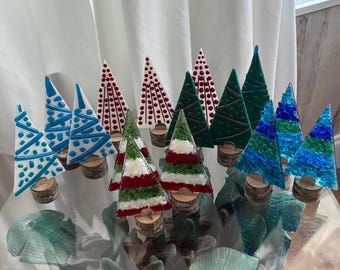 Fused glass art Christmas trees little ones