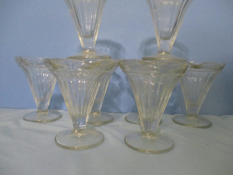 Libbey Vintage Ice Cream Sundae Glasses Set of 8 Etsy