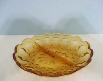 Anchor Hocking Vintage  Starburst Pattern Divided Candy Dish Amber