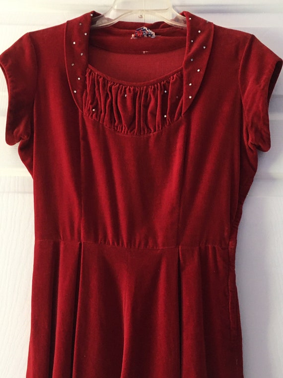 Fabulous Vintage Red Velvet Dress With Zircon Acc… - image 1