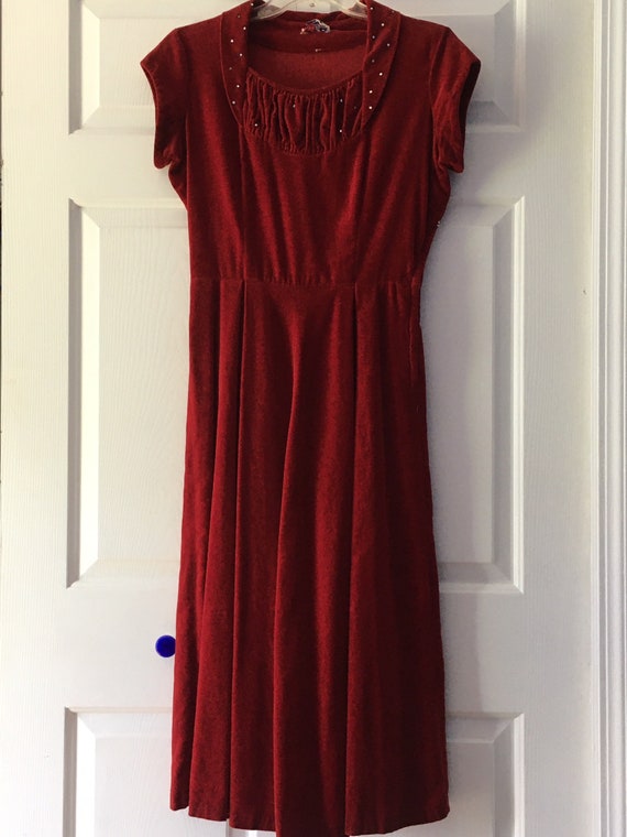 Fabulous Vintage Red Velvet Dress With Zircon Acc… - image 2