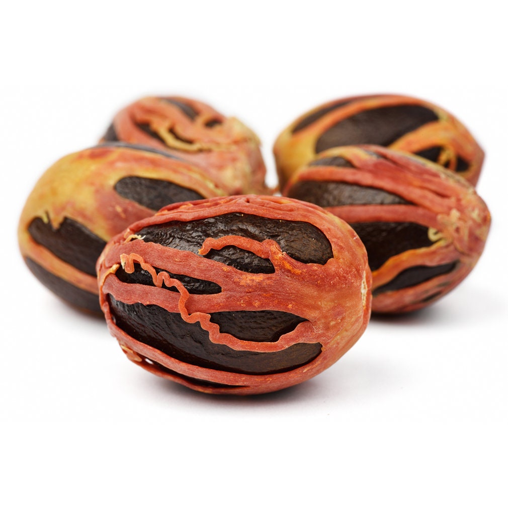 Organic Jamaican Nutmeg and Mace by 2tre 2oz Whole Spice for Perfect