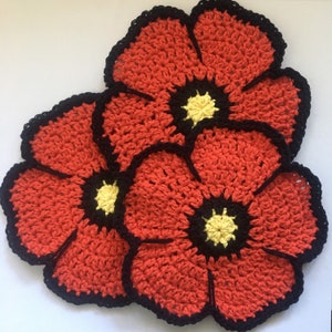 Red Flower Dishcloth / Pot Holder / Trivet / Hot Pad / Washcloth / Facecloth - Red Flower