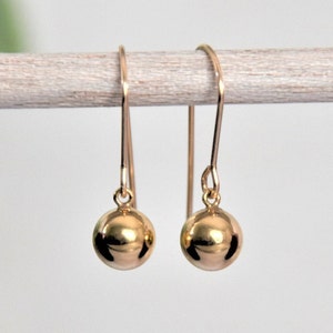 Small 14k Gold earrings, small 14 karat Gold earrings, simple 14k gold earrings, small gold earrings, delicate 14k gold earrings
