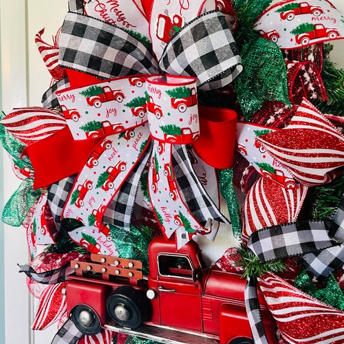 Vintage Red Truck Christmas Wreath, Buffalo check Red truck Christmas Door decor, Red truck shops Holiday decor