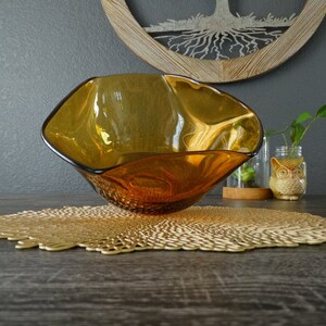 Vintage Amber crimped bowl