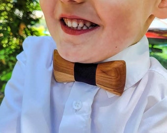 Kids wooden bow tie, 2 tone applewood personalised wood bowtie, matching father son bowties, groomsmen gifts personalized, groom boho bowtie