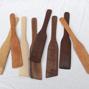 Curved or Angled American Spurtle (wide) - Handmade in the USA With ...