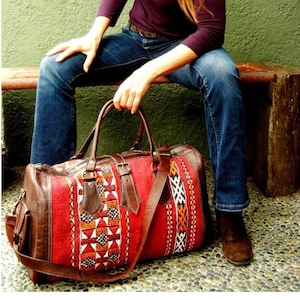 Muttertag, Boho-Leder-Reise-Wochenendtasche, Kelim-Reisetasche, Seesack, Teppich, Teppichdesign, Vintage-Teppich, Handtasche, Reisetasche, Carabao.