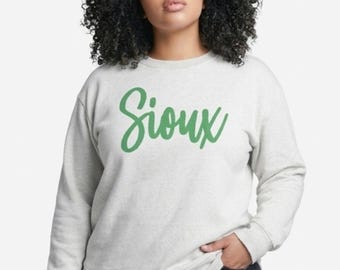 Fighting Sioux - Ladies Crewneck "Officially Licensed to sell"