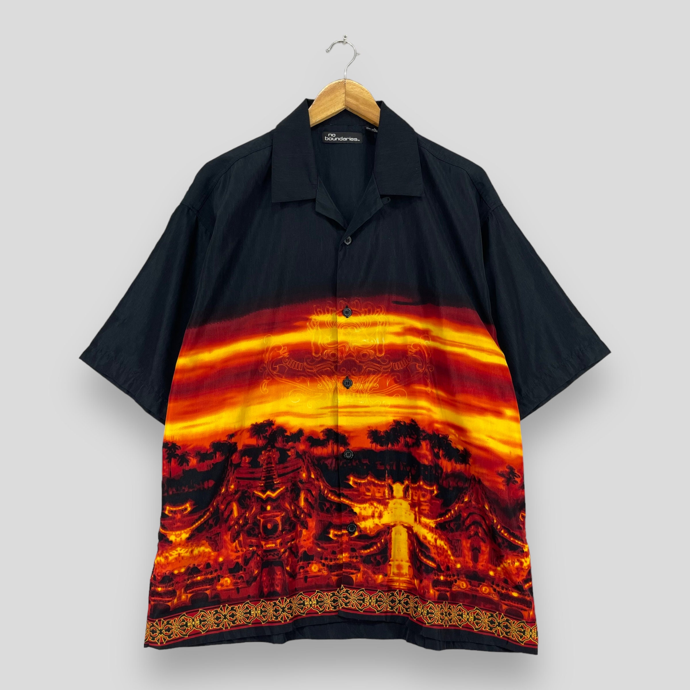 NO BOUNDARIES Hawaii Tribal Shirt Large Vintage Y2K Hawaiian
