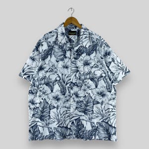 Vintage 1990s Aloha Floral Hawaii Shirt Xlarge Hawaiian Tropical Hibiscus Flower Motive Beachwear Aloha Wear Shirt Button Up Size XL
