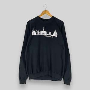 Vintage 90&#39;s WILLIAMSBURG Crewneck Sweatshirt Medium Jerzees Williamsburg Virginia Capital Printed American Revolution Black Sweater Size M