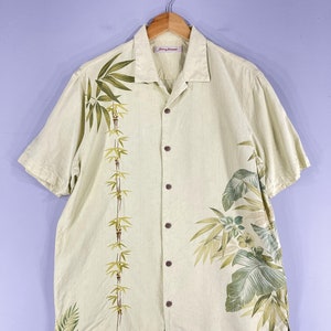 Vintage Tommy Bahama Hawaiian Shirt Silk and Wool Short 