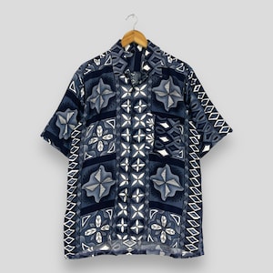 Vintage 90's Hawaii Rayon Silk Shirt Medium Hawaiian Abstract Tribal Floral Style Party Beach Sunwear Aloha Wear Shirt Button Up Size M