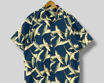 Vintage Y2K Hawaii Polyester Shirt Xlarge Hawaiian Aloha Tropical Floral Leaves Motive Printed Sunwear Button Up Casual Wear Shirt Size XL
