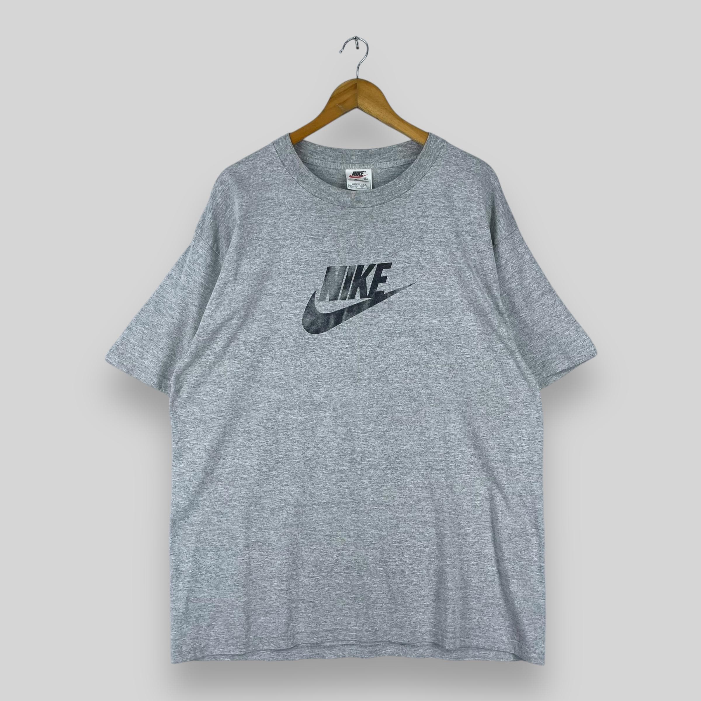 Vintage 90's NIKE Swoosh Tshirt Xlarge Nike Big Logo Spellout