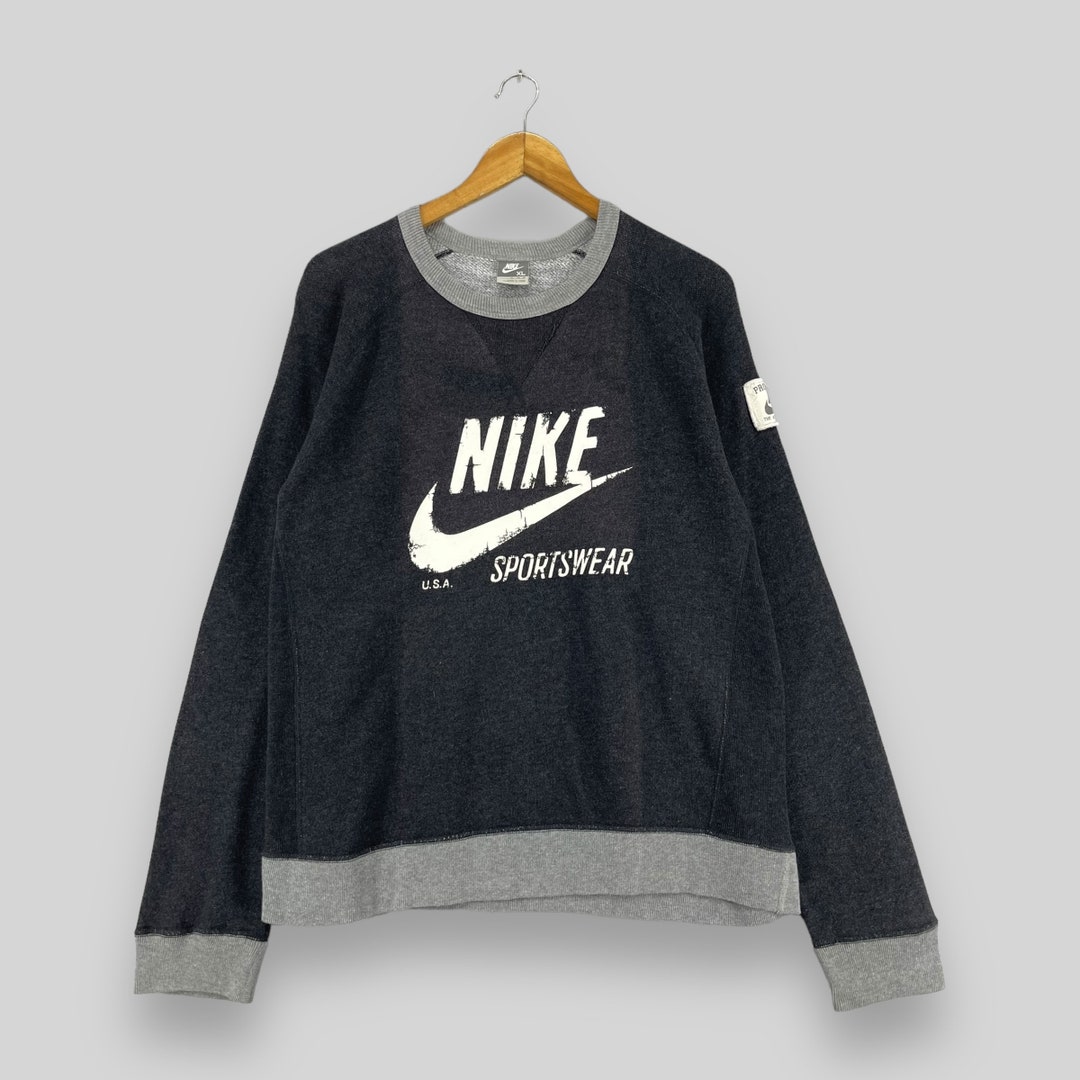 nike nsw crewneck swoosh