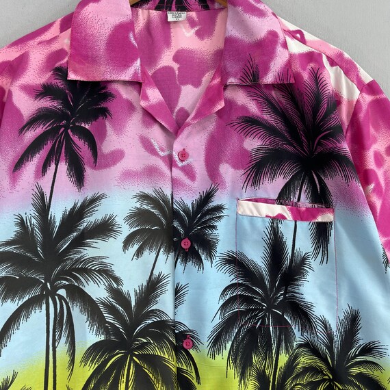 Vintage Y2K KING KAMEHA Hawaii Polyester Shirt Xl… - image 2