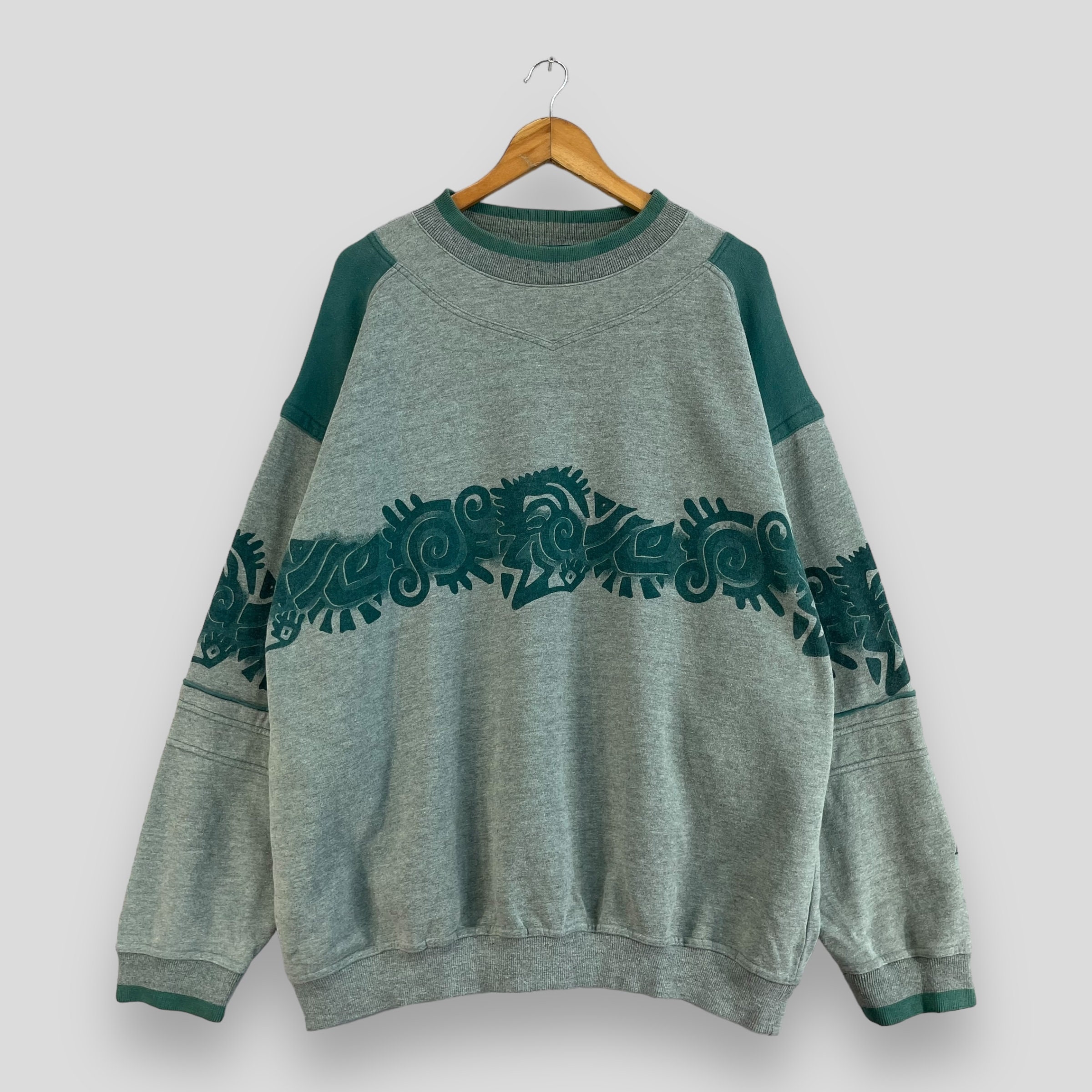Vintage LE COQ SPORTIF Crewneck Sweatshirt Large 90