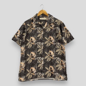 Vintage 1990s Island Republic Hawaii Shirt Medium Aloha Tropical Jasmine Floral Leaves Honolulu Beachwear Buttondown Silk Shirt Size M
