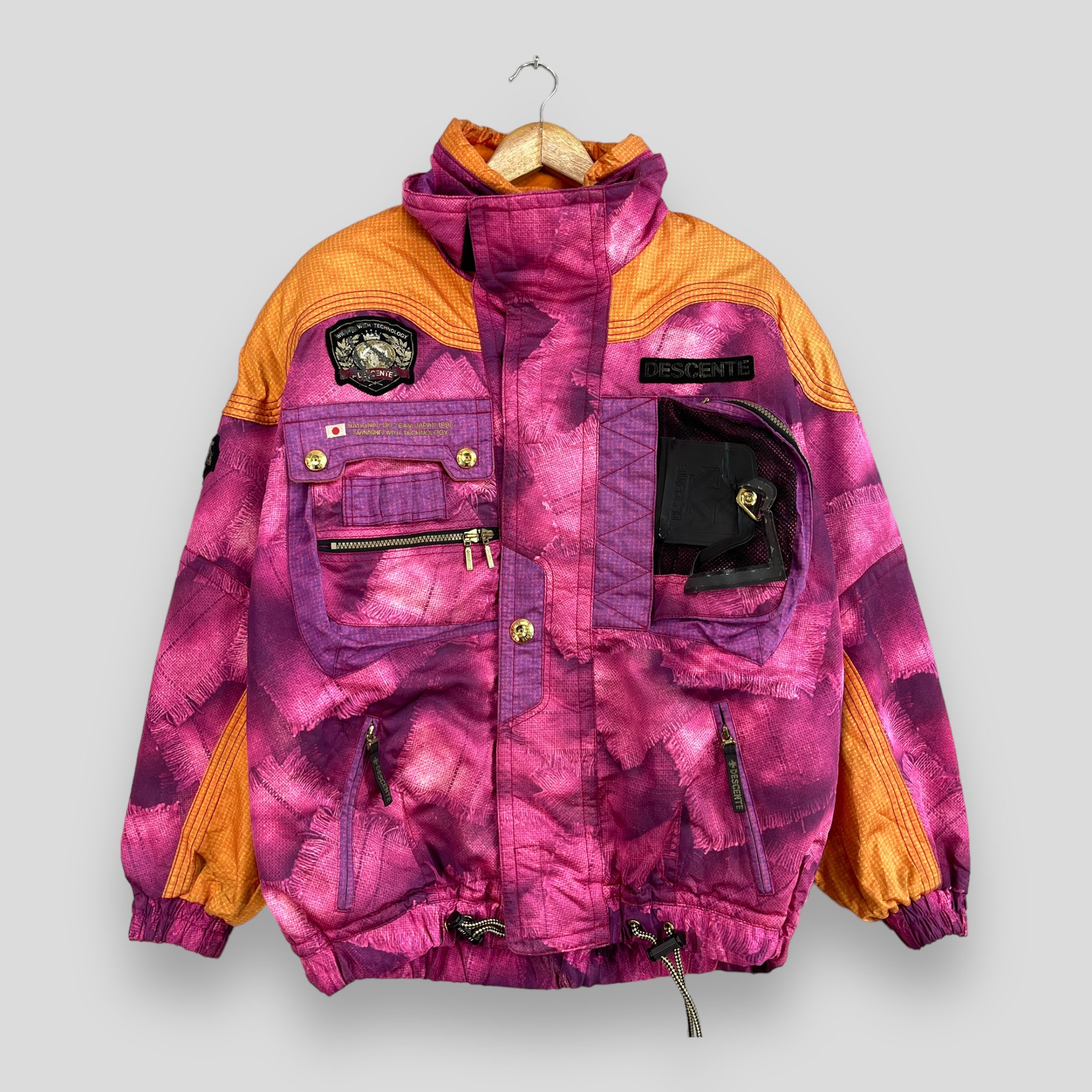 Vintage 90s DESCENTE Ski Jacket Medium Descente Ski Wear Vintage 90s DESCENTE Ski Jacket Medium Descente Ski Wear