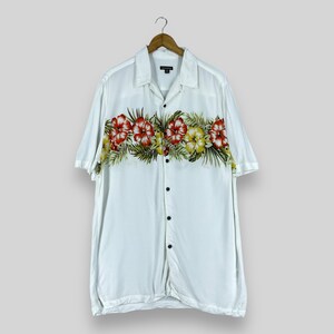 Vintage Y2K Hawaiian Floral Button Up Shirt Large Hawaii Beach Aloha Tropical Floral Hibiscus Flower Motive Rayon Party Disco Shirt Size L