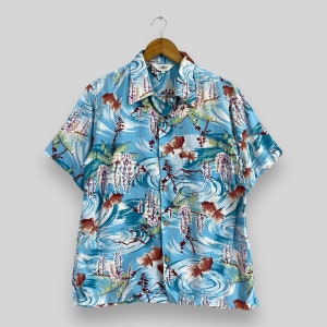 Vintage PATINA Hawaii Rayon Shirt Medium 1990s Fish Gold Japanese Aloha Summer Wear Tropical Beach Wear Fish Koi Japan Buttondwon Size M