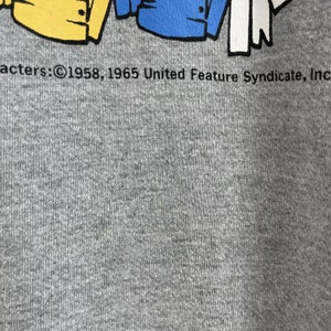 Vintage 90’s snoopy off the shoulder tee 💗