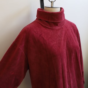 Vintage 1980s velour terry ribbed pullover turtleneck shirt sweater red wine merlot
