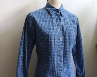 Vintage 1990s blue plaid patterned button up oxford shirt