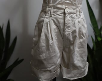 Vintage 1990s kleine 27 "Taille Dockers high-rise weiße Hose Shorts