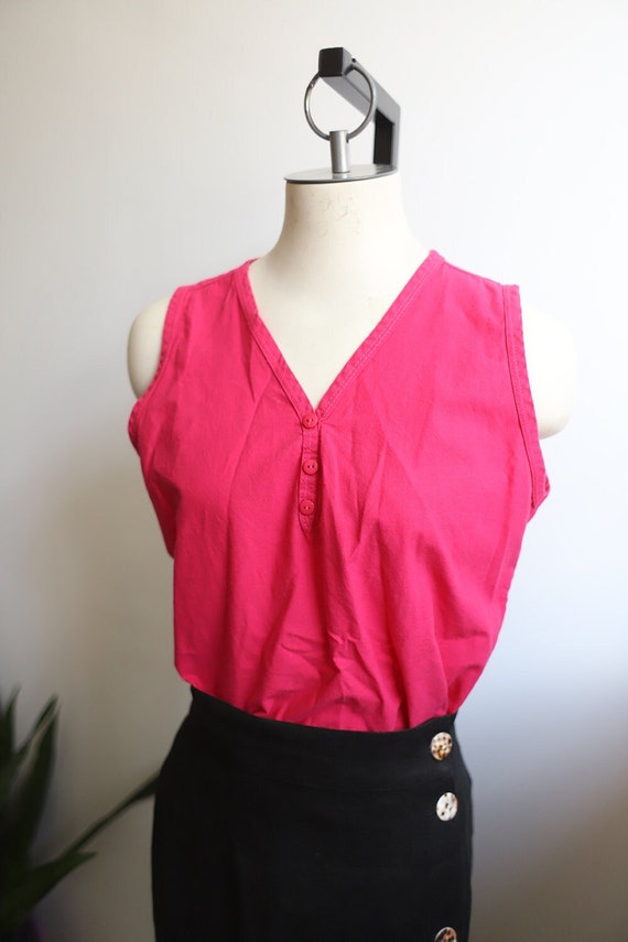 Vintage 1980s 90s magenta pink sleeveless tank top