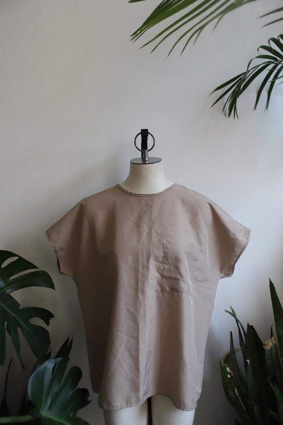 Vintage 1990s short sleeve light beige blouse