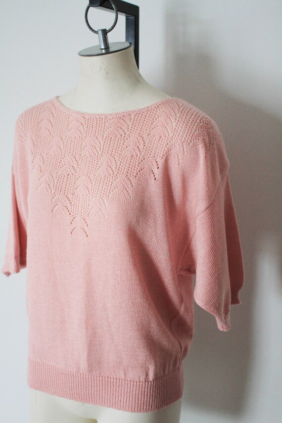Vintage 1980s 70s light pink pastel knit short sle