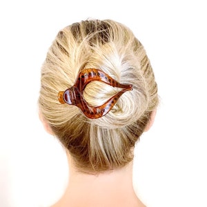 large, light brown | The Best Hair Clip