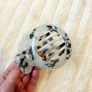 NEW! large, circle gray tortoise clip | The Best Hair Clip