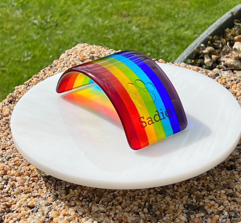 Glass Rainbow Bridge Pet Memorial, personalizado con nombre o huella de pata, opción de caja de regalo, opción de tarjeta de regalo, disponible en 3 tamaños imagen 4