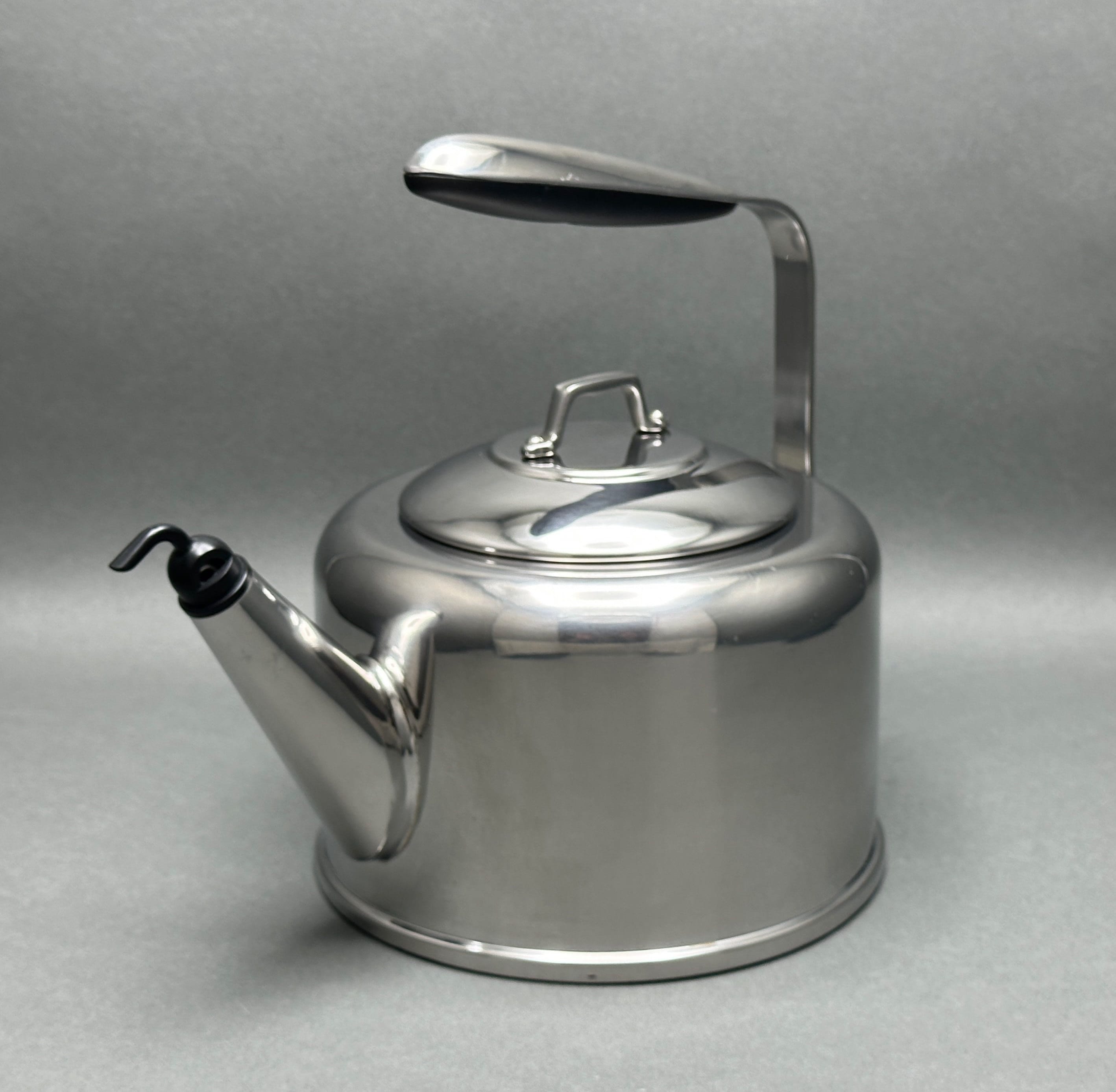 All-Clad Specialty 2 qt. Stainless Steel Whistling Stovetop Kettle &  Reviews