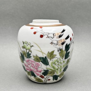 Vintage Hand Painted Porcelain Ginger Jar/Vase With Birds & Floral Design