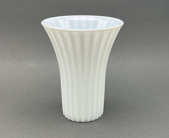 Vintage mid moderne gecanneleerde melkglas vaas met - Etsy België