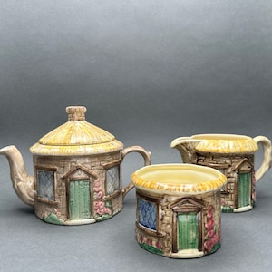 Vintage Crown Windsor England “Croft Cottage” Hand Painted Ceramic Teapot/Creamer/Sugar Set c. 1980’s
