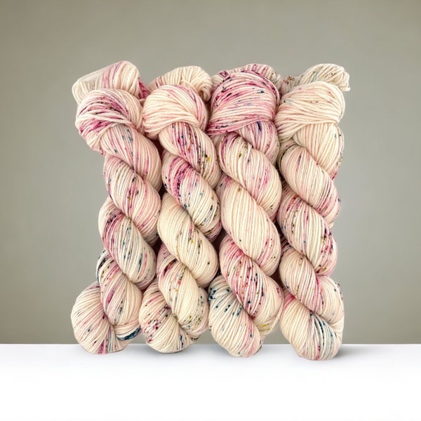 COTTAGE GARDEN - Hand Dyed Yarn - 100% Superwash Merino  Double Knit (DK) - 100g -  Pink Yarn - Speckled Yarn