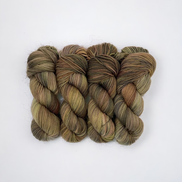 SHADY LANE - Hand Dyed Yarn -  Superwash Merino Wool & Nylon  -  Double Knit Yarn - 1 x 100g Skein