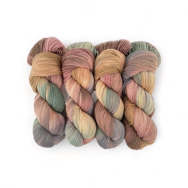 DUSTY PATH - Hand Dyed Yarn - 100% Sustainable  Merino Wool  - Fingering/Sock Weight Yarn - 100g Skein