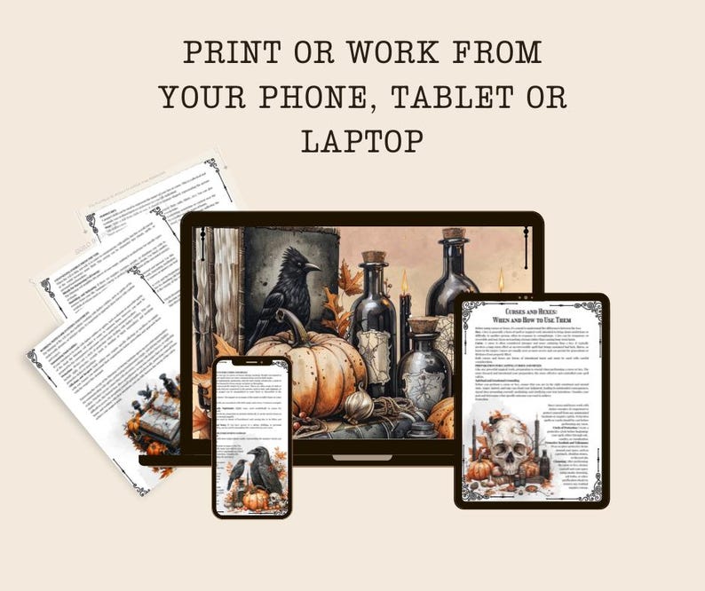 Pu&ograve; includere: Un download digitale di una guida stampabile per l'utilizzo di candele ed erbe per la magia. La guida &egrave; mostrata sullo schermo di un laptop, un tablet e un telefono. L'immagine include anche un'illustrazione in stile vintage di una zucca, corvi e bottiglie di pozione.