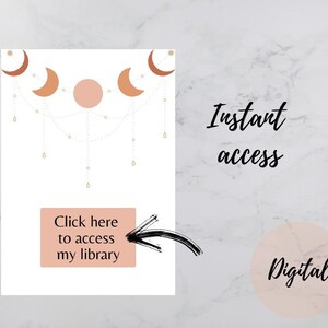 Puede incluir: Un gr&aacute;fico de descarga de producto digital con un dise&ntilde;o de luna y estrellas rosa y dorado. El texto "Haga clic aqu&iacute; para acceder a mi biblioteca" est&aacute; en un rect&aacute;ngulo rosa con una flecha negra que apunta hacia la derecha. El texto "Acceso instant&aacute;neo" est&aacute; escrito en cursiva negra y el texto "Digital" est&aacute; escrito en cursiva negra en un c&iacute;rculo rosa.