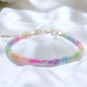Ombre Pastel Minimal BRACELET • Candy Color Bracelet •  Gradient Bead Bracelet • Pastel Seed Bead Bracelet • Colorful Rainbow Bracelet