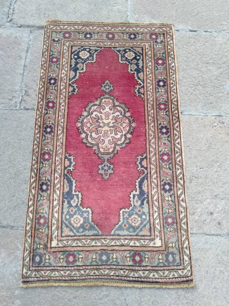 turkish small runner rug Turkish small rug rugs turkish doormat oushak small rug small rug vintage small rug runner rug 1/'9x3/'6 feet