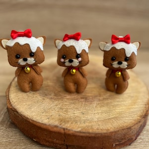 biscuit cat - handmade felt Christmas decoration